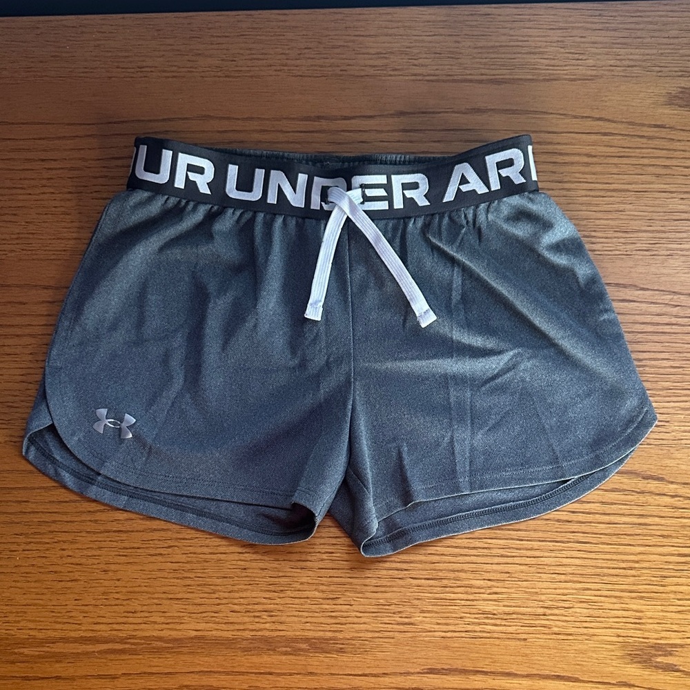 ❤️ UNDER ARMOUR Girls gray Athletic Shorts medium - Picture 2 of 5